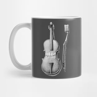 brushing violin Mug